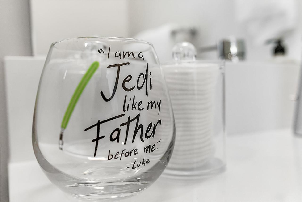 Leia'S Rebel Princess Suite Сиэтл Экстерьер фото
